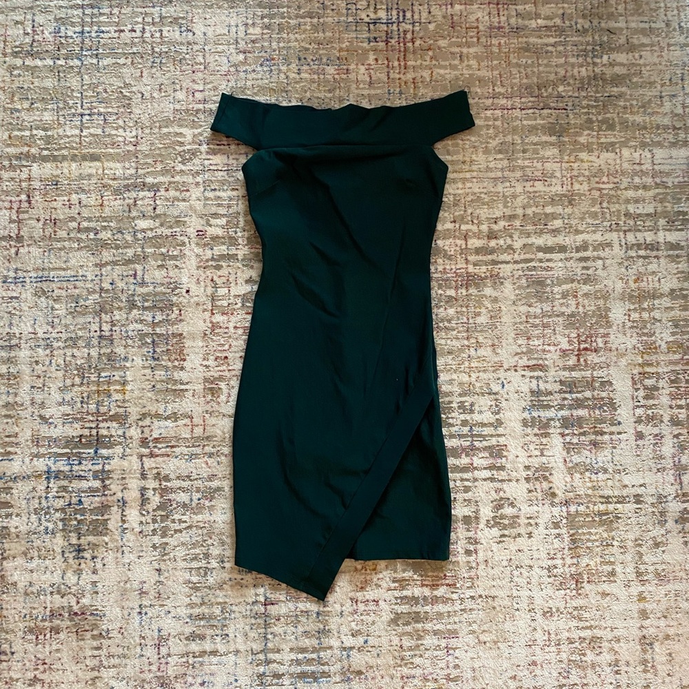 Dark green off shoulder mini dress